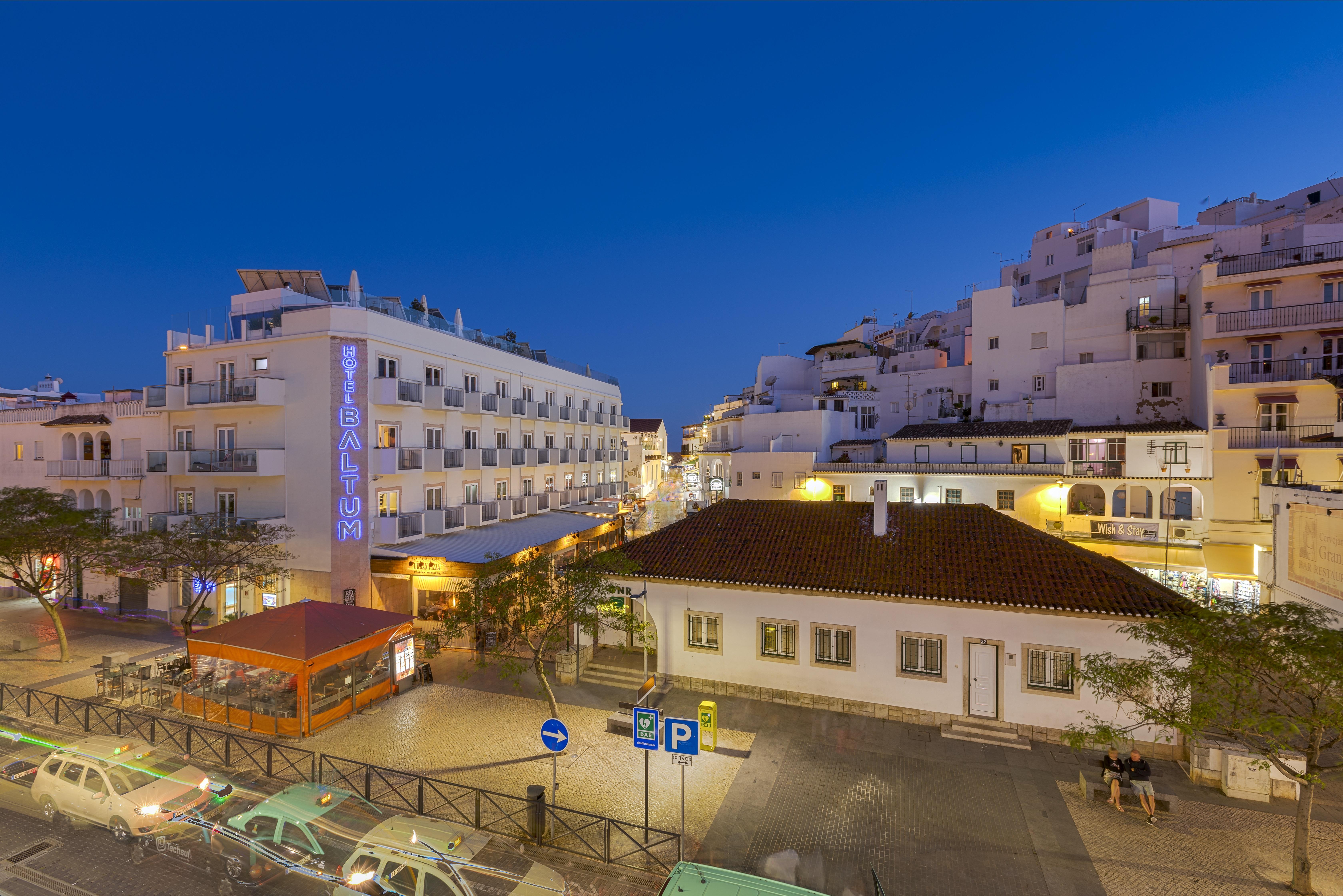 Hotel Baltum Albufeira Exterior photo